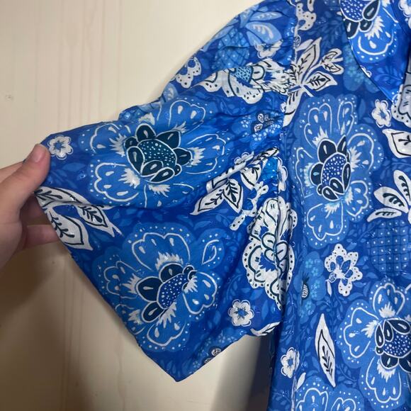 Farm Rio Blue Full of Flowers Blouse Baloon sleeves Sz XS - Picture 4 of 5